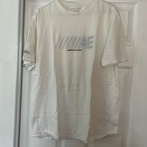 American Eagle white super soft tee, size M